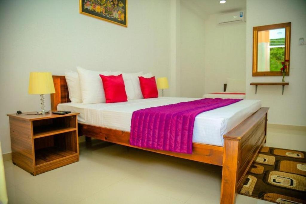 Nelinsa Residence Kandy Exterior foto