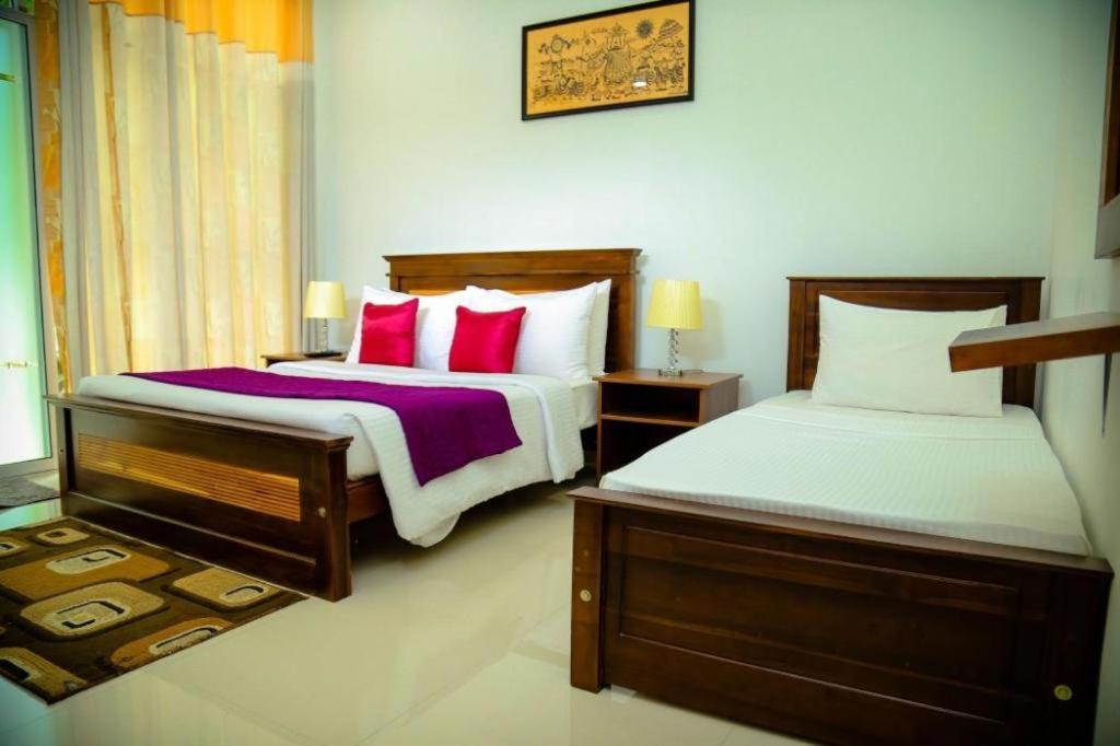 Nelinsa Residence Kandy Exterior foto